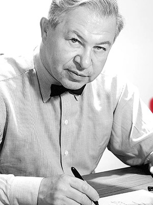 Black and white image of Arne Jacobsen.