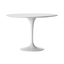 White tulip table.



