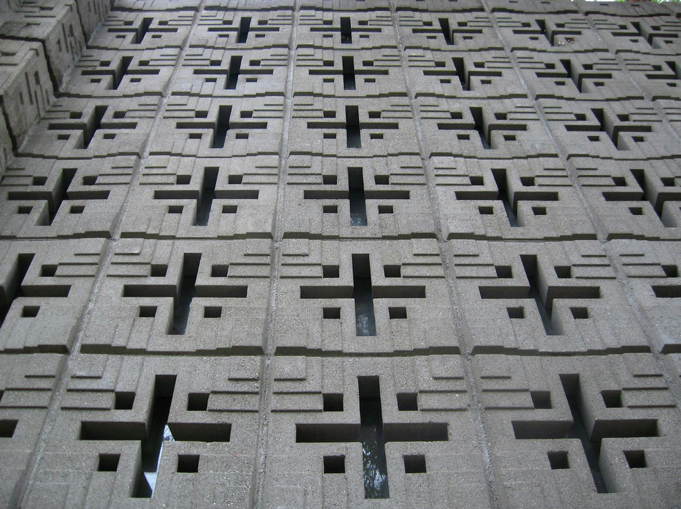 Design on the blocks of Ennis House.