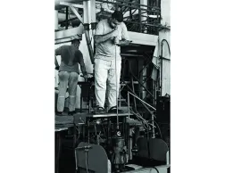 Echasse Vase 0001 Audo Cph Production Story Echasse