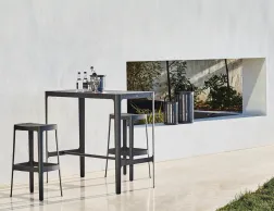 Cut Range Table Black