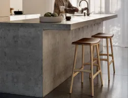 Ethnicraft Osso Counter Stool Oak Natural Cognac Leather