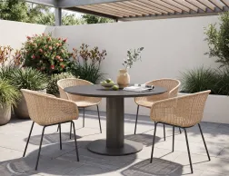 Loma Table Round Outdoor Rattan Chairs