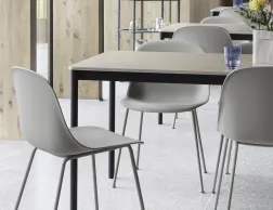 Black Table Muuto
