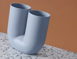 Kink Vase Blue In Situ
