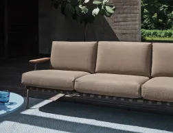Settle Three Seat