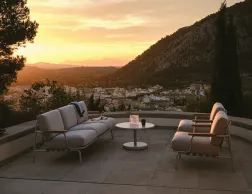 Settle Lounge Chair