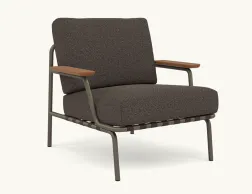 Settle Lounge Chair