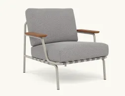 Settle Lounge Chair