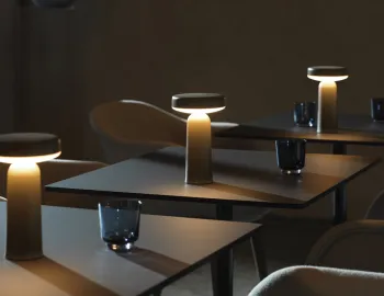 Ease Portable Lamp