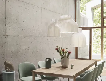Strand Muuto Pendant 0010 Linear Wood Oak Table Oslo Side Chair Still 941 Chrome Strand Pendant Lamp Halves Table Ply Ru