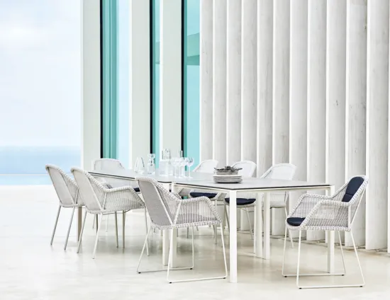 Breeze Range White Grey