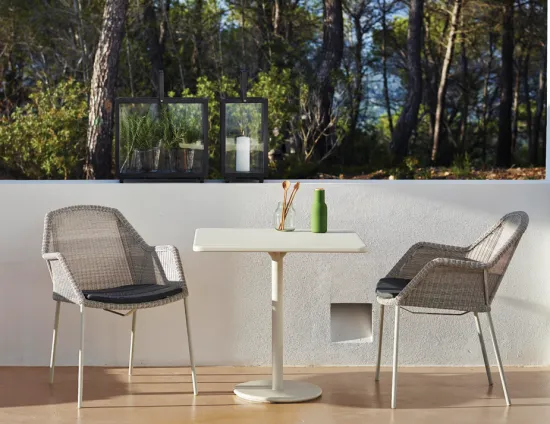Breeze Range White Grey