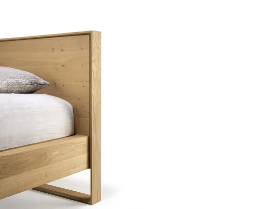 Ethnicraft Nordic Bed Oak Natural Queen