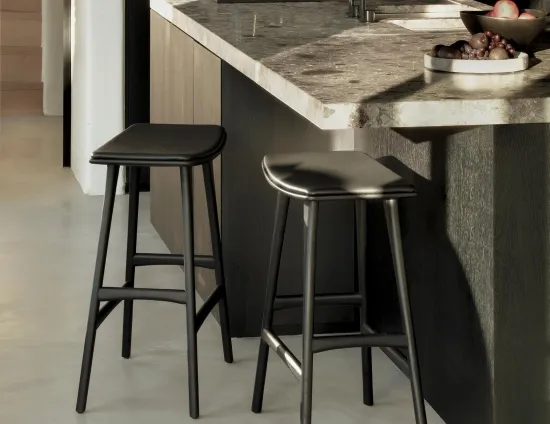 Ethnicraft Osso Counter Stool Oak Black Black Leather