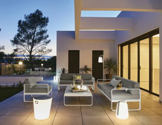 Bellevie 2 Seat Sofa Insitu