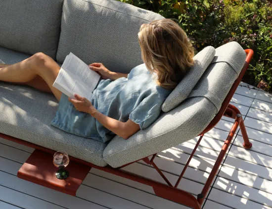 Arla Outdoor Sofa 0011 Sunset Amb
