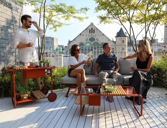 Arla Outdoor Sofa 0016 Sunset Amb