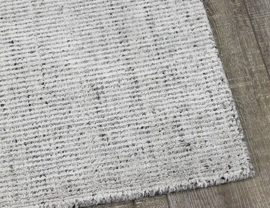8 Rug Collection Garcia Rug Oyster Detail