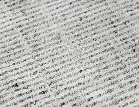 8 Rug Collection Garcia Rug Oyster Detail