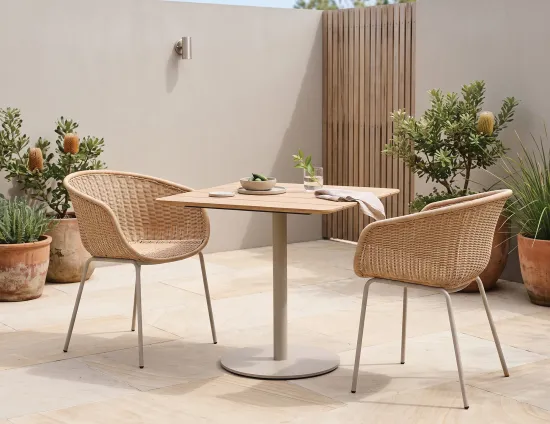 Courtyard Setting