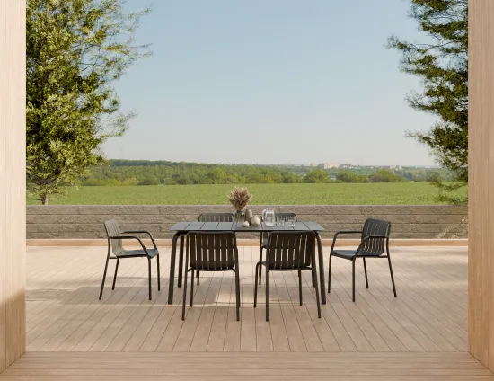 Roku Diningtable 160 Chair Charcoal Residential