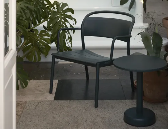 Linear Range Side Chair Black
