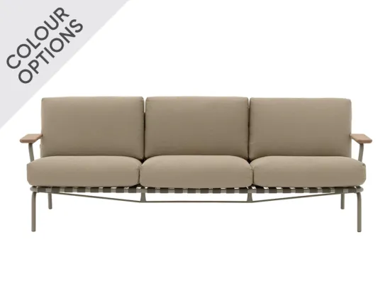 Settle Three Seat