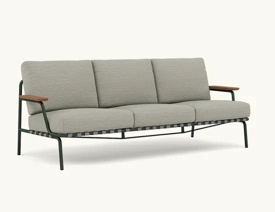 Settle Three Seat