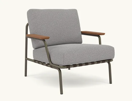 Settle Lounge Chair