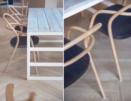 002 Bentwood Chair Pigment Finish Insitu