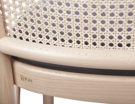 811 Range Chair Cane