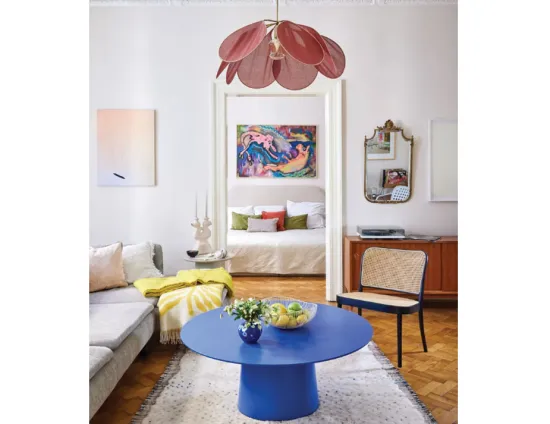 811 Lounge Chair Cane Insitu