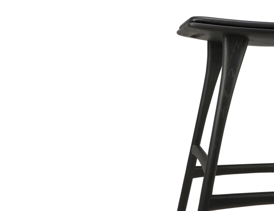 Ethnicraft Osso Counter Stool Oak Black Black Leather