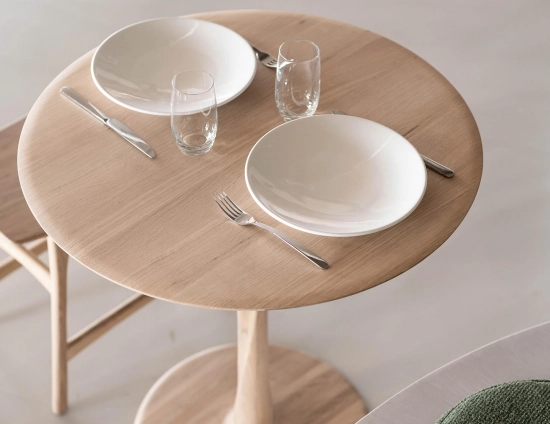 Ethnicraft Torsion Dining Table Oak Natural 127cm