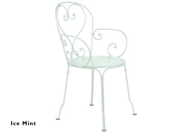 1900 Range Armchair