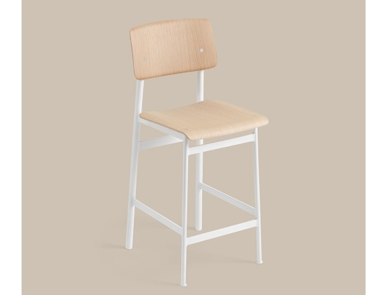 Loft Stool 0017 Loft Bar Stool 65 White Oak Muuto 5000x5000 CB Hi Res