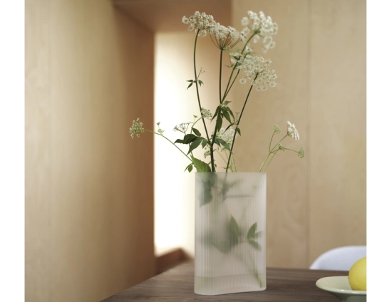 Ridge Vase Range Medium