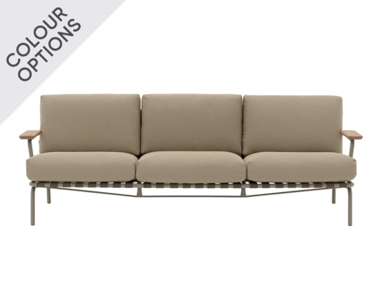 Settle Three Seat
