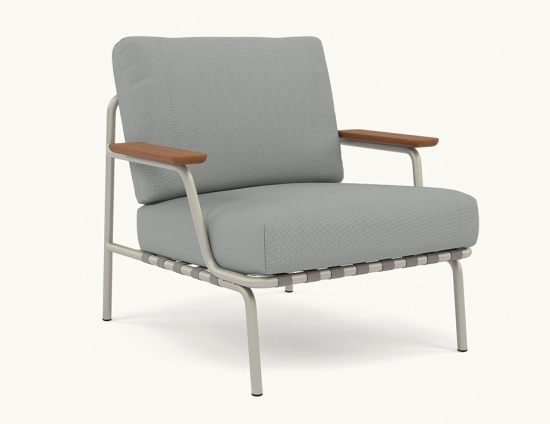 Settle Lounge Chair