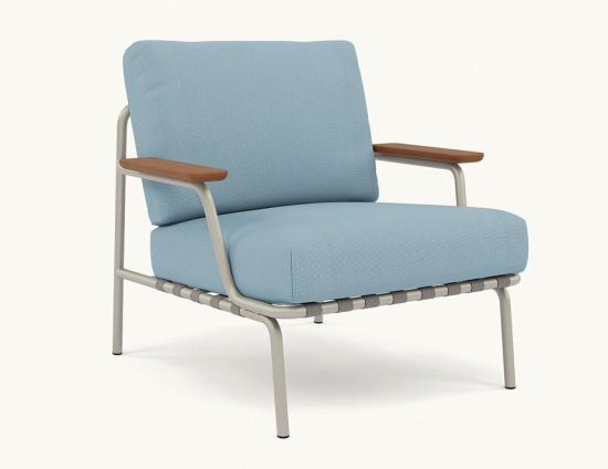 Settle Lounge Chair
