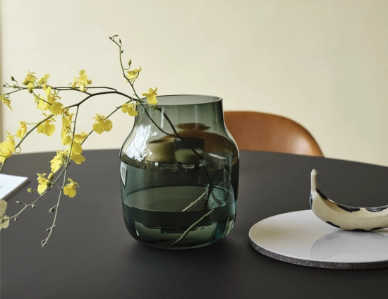 Silent Vase Large