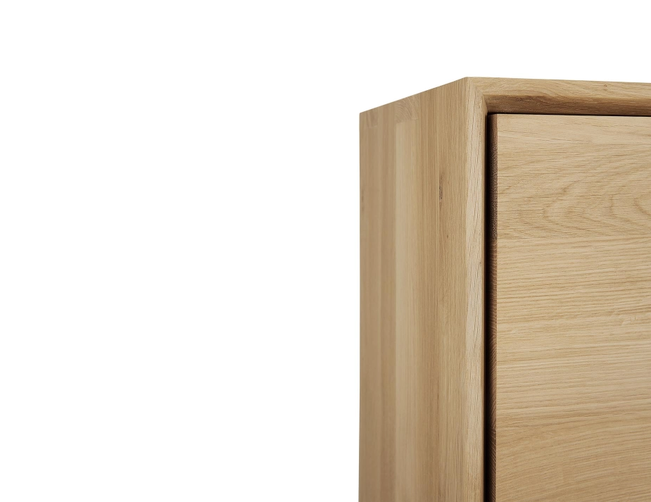 Ethnicraft Nordic Console Oak Natural Feature