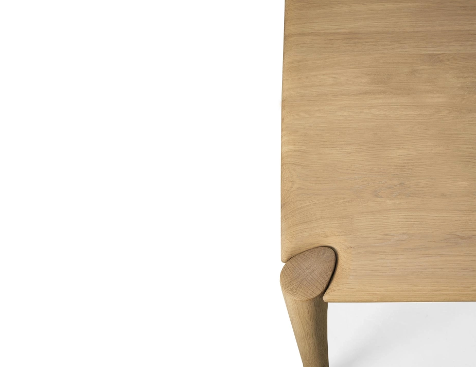 Ethnicraft Pi Dining Table Oak Natural Feature