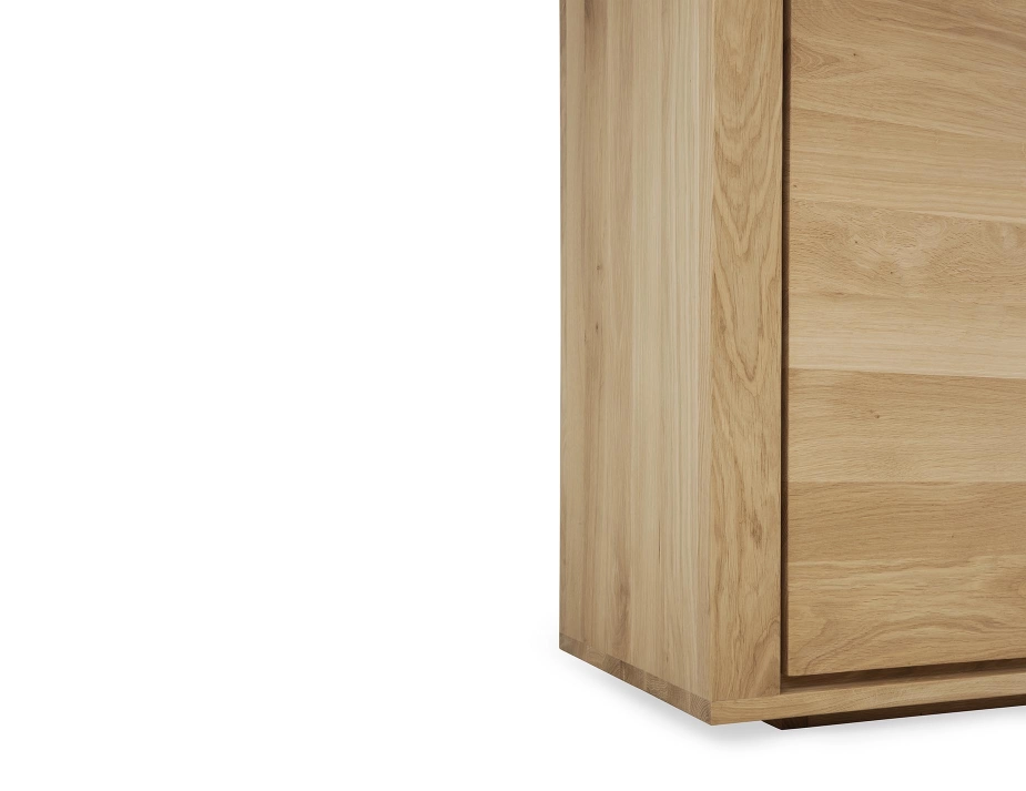 Ethnicraft Shadow Sideboard Feature