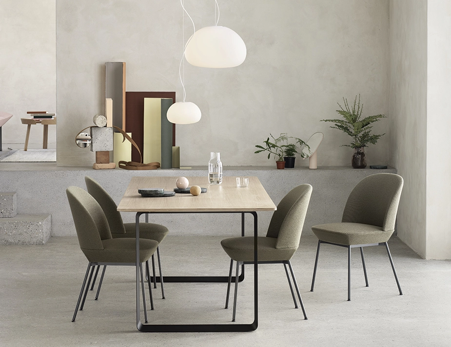 70 70 Base 0027 Oslo Side Chair Ocean 21 Anthracite Black 7070 Table Oak Ply Burnt Orange Fluid Olso Sofa Fiord 551 Muut