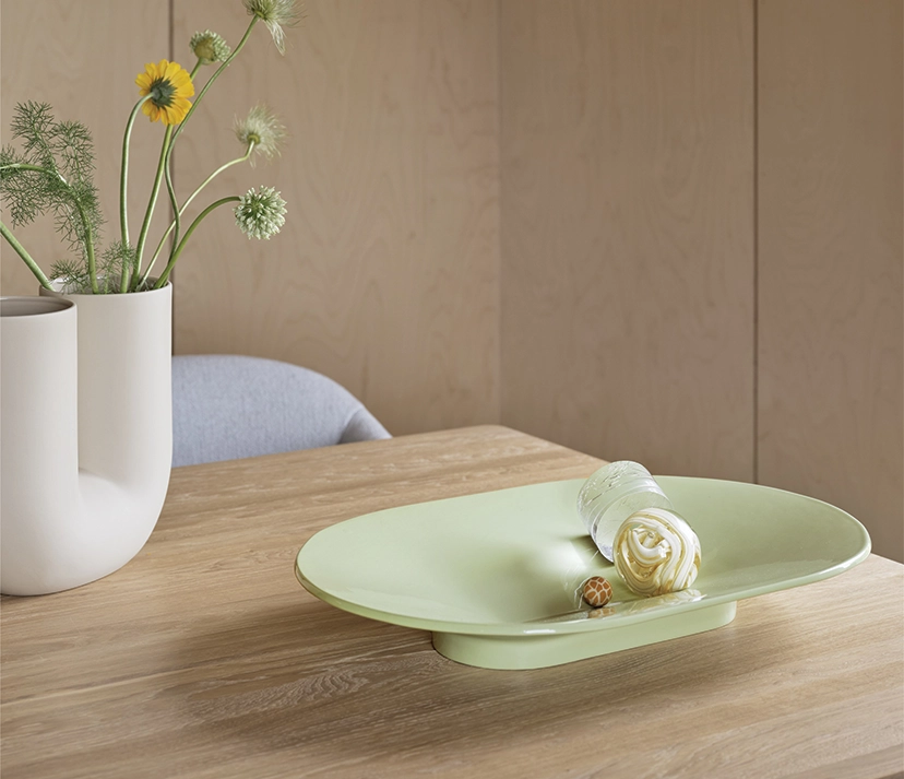 Mere Bowl 0003 Mere Bowl Light Green 70 70 Oak 255x108 Fiber Soft Armchair Ecriture 710 Kink Muuto Org