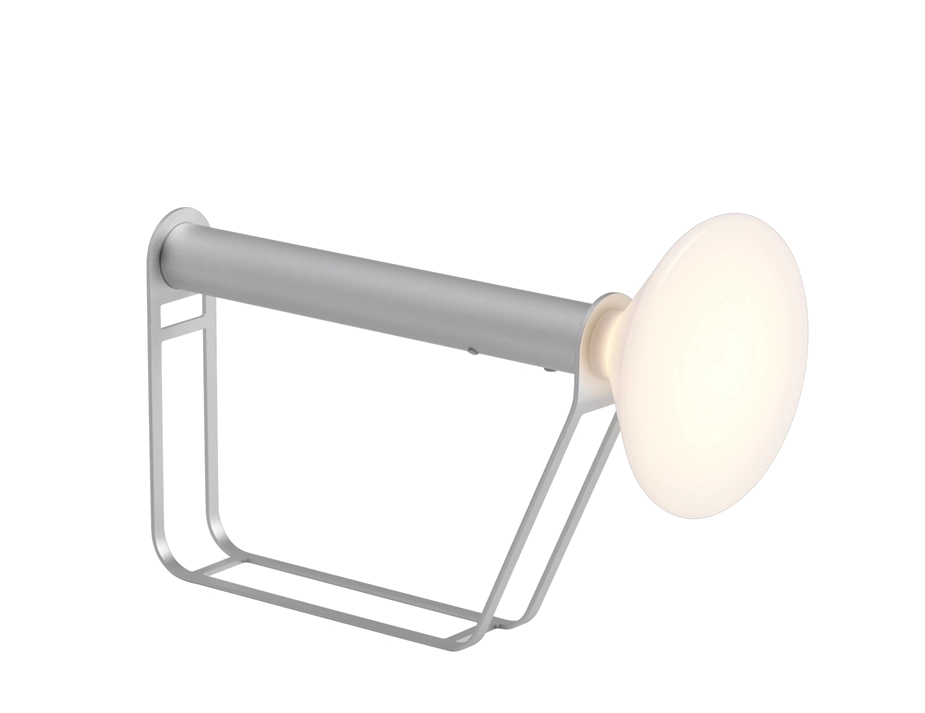 Piton Portable Lamp