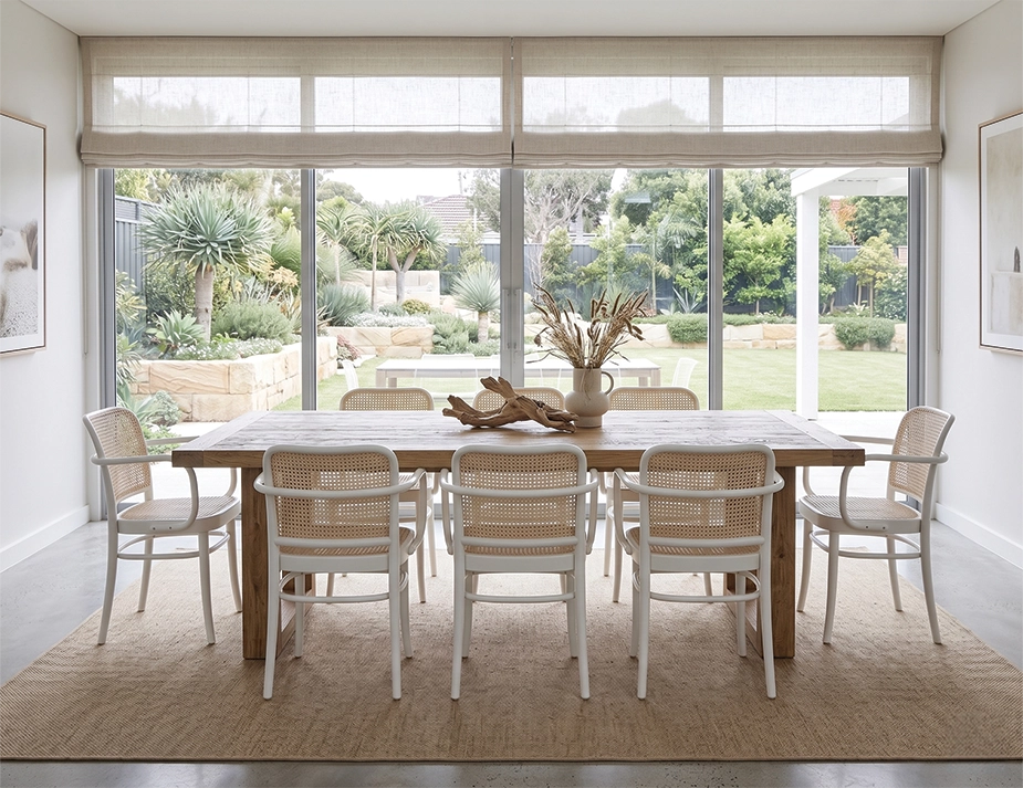 811 White Armchair Lifesytyle