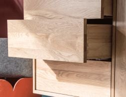 Oak_Drawers_European